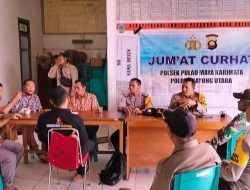 lpda SR Sembiring Kapolsek Pulau Maya Melakukan Giat Jumat Curhat Bersama Warga Di Desa Satay Lestari