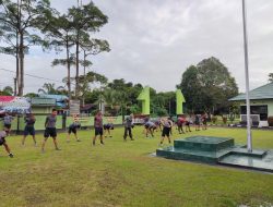 Anggota Kodim 1206/Putussibau Laksanakan Senam Sebelum Memulai Aktifitas