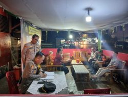 Wakapolres Singkawang Kompol Tri Prasetyo, S.I.K., M.H. Lakukan Supervisi di Pos Pengamanan Lebaran