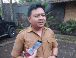 Ketua Apdesi Tasikmalaya Giri Pribadi Datangi DPMD Kabupaten Tasikmalaya