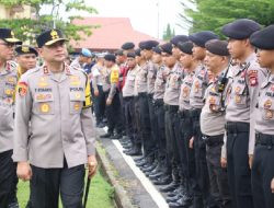 Kapolda Kalbar Lakukan Pengecekan Langsung Pesonel Polda Kalbar Dalam Rangka Kesiapan Pilkada 2024