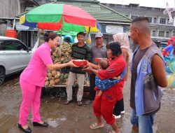 Jumat Berkah Bhayangkari Cabang Sintang, Wujudkan Kepedulian Terhadap Pejuang Jalanan