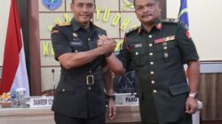 Komandan Korem 121/Abw Terima Kunjungan Panglima Briged 3 TDM Seri 2 tahun 2024 di Makodim 1204/Sgu